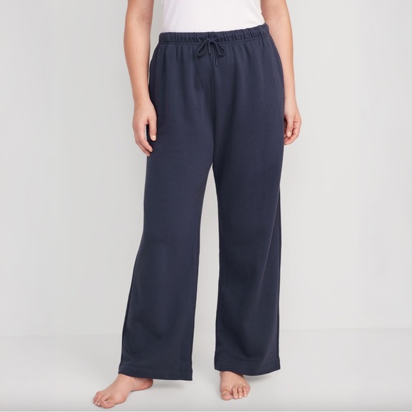 Old Navy Pants - Old Navy Extra High-Waisted Vintage Straight Lounge Sweatpants - NWT!